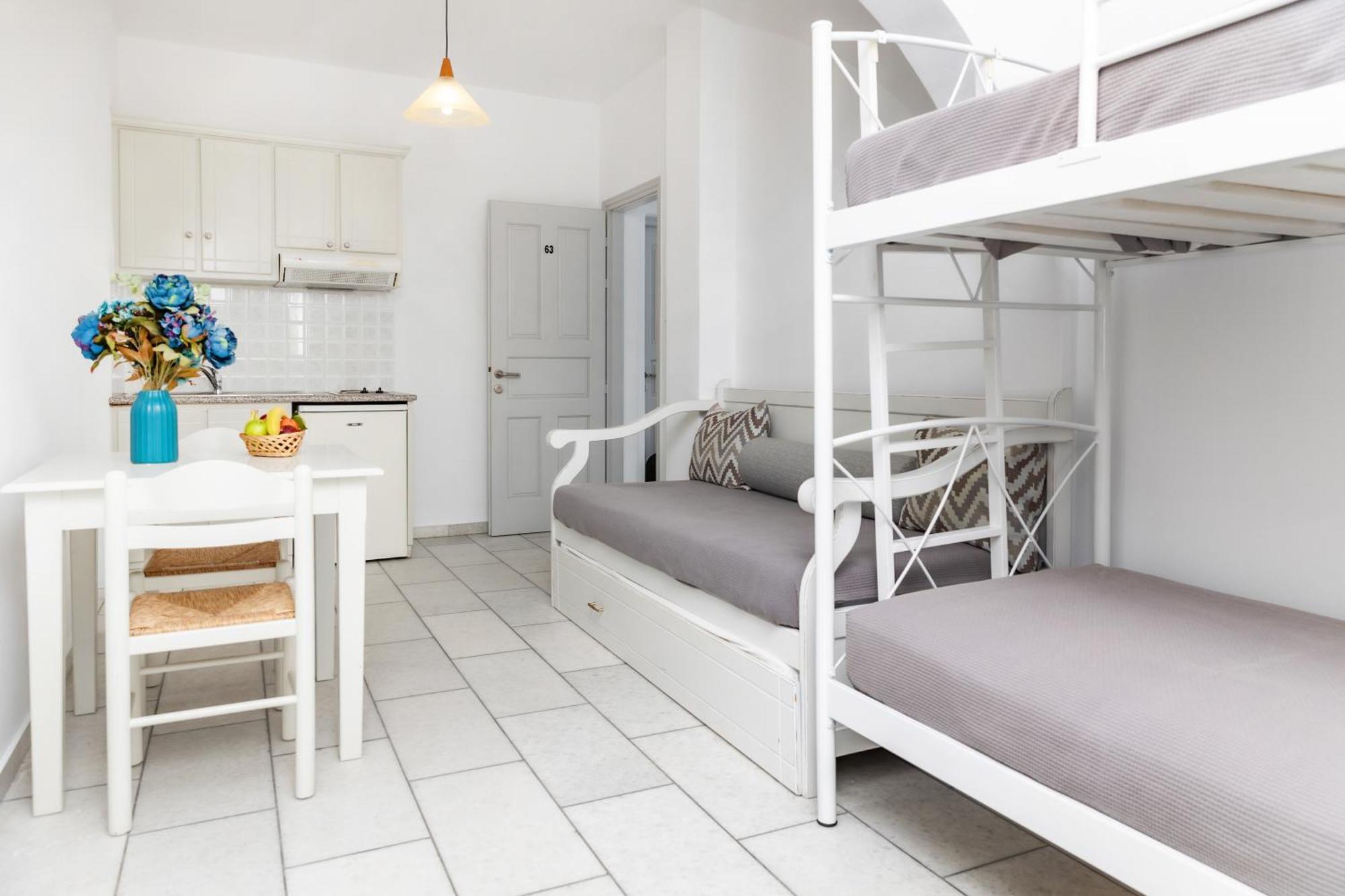 Depis Studios & Apartments Naxos City Exterior foto